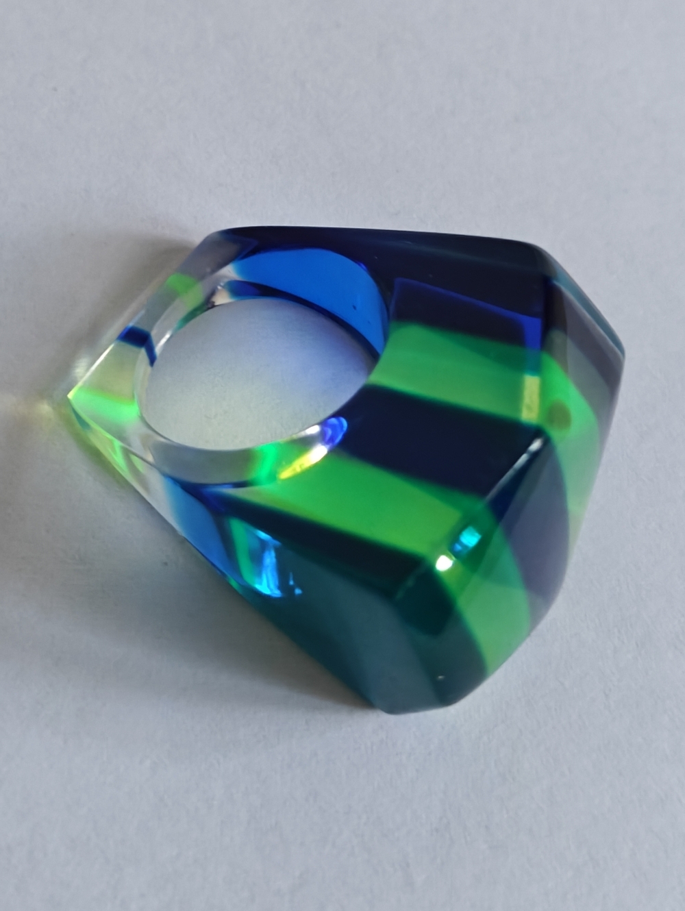 Vintage MOD Lucite Sculptured Clear, Blue & Green Stripes Statement Ring